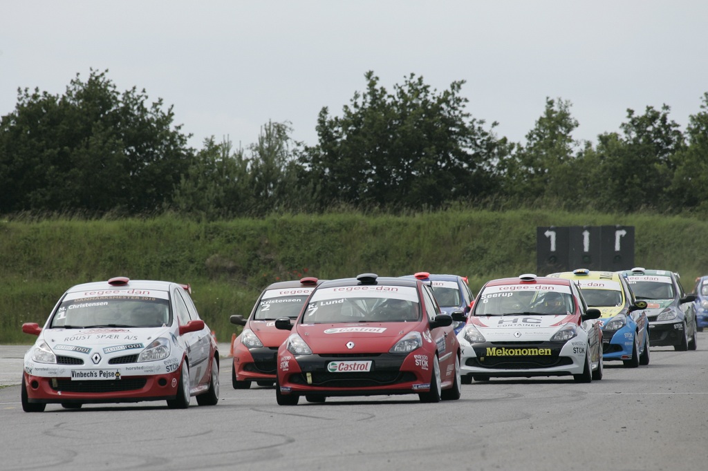 Point S Silkeborg Clio Cup skydes i gang på Ring Djursland
(Foto: Henning Smed)